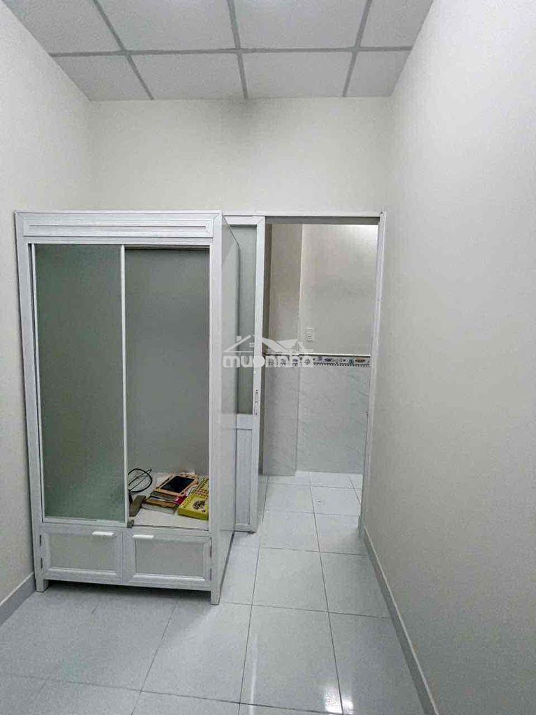 Bán gấp nhà lạc long quân tân bình 26m2 - 2 tầng giá 2,8 tỷ - Ảnh 2