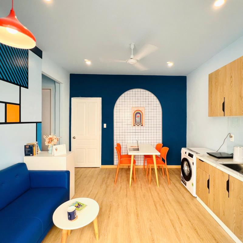 Cho thuê căn hộ 2pn có cửa sổ lớn full nội thất đường phan xích long quận phú nhuận, sát quận 1, quận 3