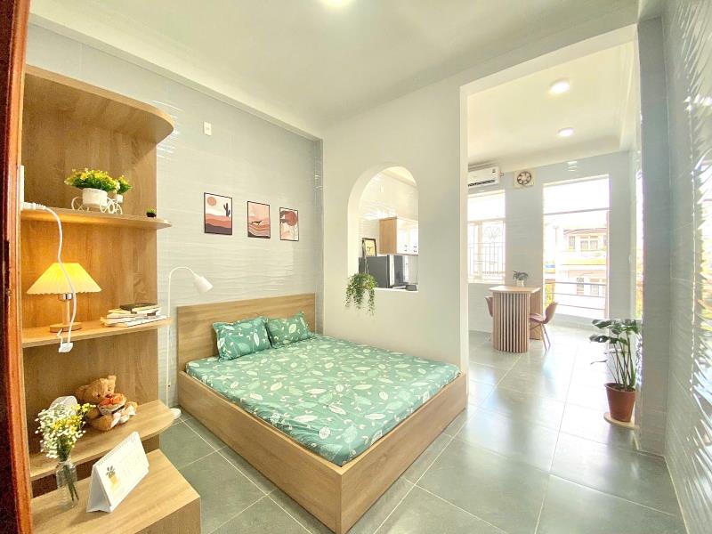 🏡 Cho thuê studio ban công đường út tịch – gần vòng xoay lăng cha cả