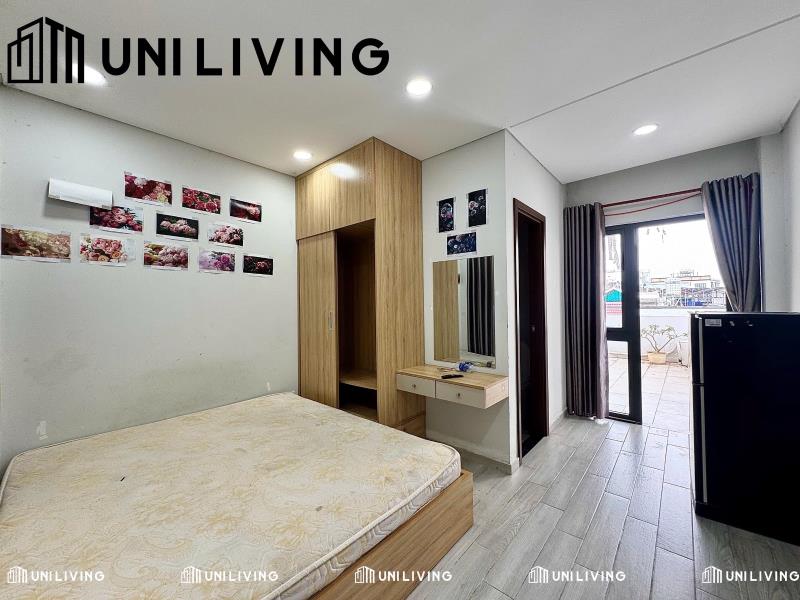 Studio full nội thất tách bếp sân thượng lớn gần đh văn lang