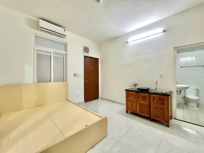 Phòng đẹp cửa sổ thoáng huỳnh tấn phát giao bùi văn ba mới xây   - Ảnh 2