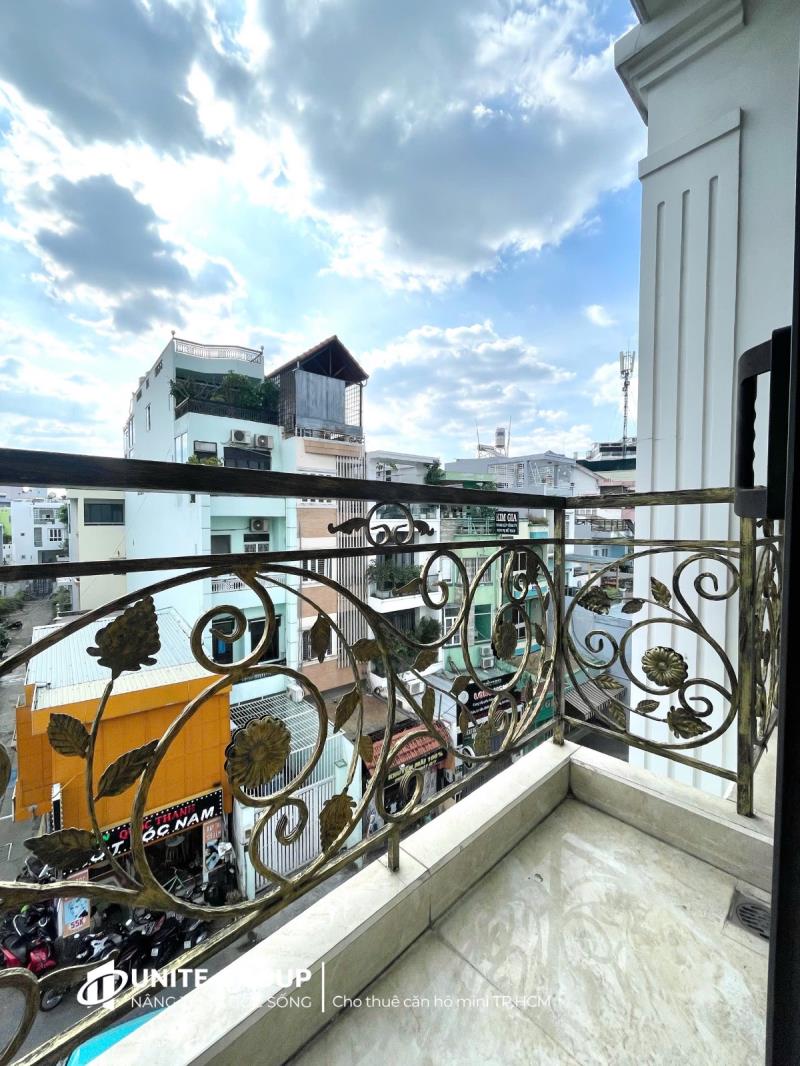 Cho thuê căn hộ mới có ban công view toàn cảnh bếp xa full nội thất đường thích quảng đức gần quận 1 tiện qua hàng xanh , quận 3 - Ảnh 3