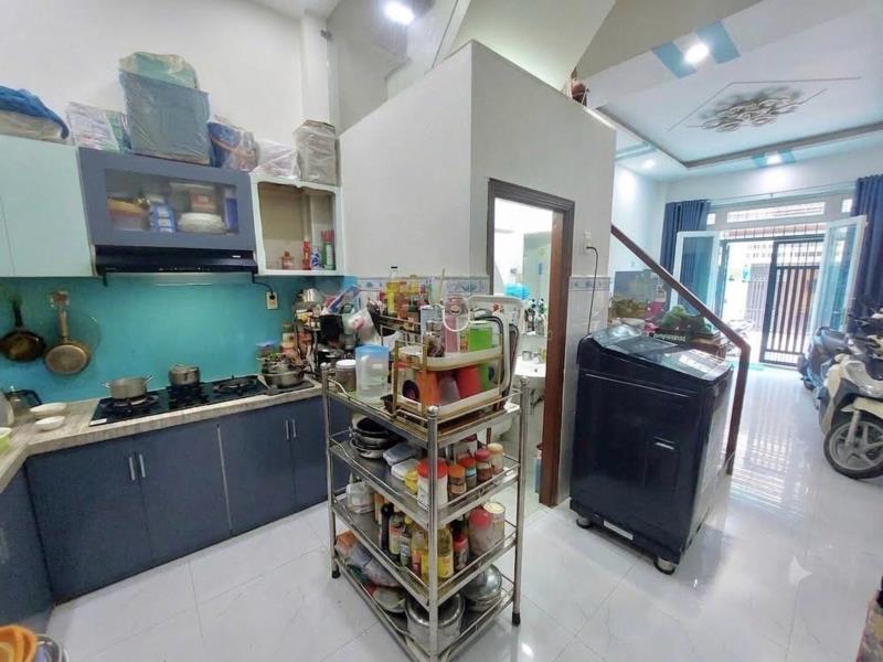 Sát vách bình thạnh, nhà 3 tầng dương quảng hàm, hẻm ô tô, 4pn 3wc, sổ vuông đẹp - Ảnh 3