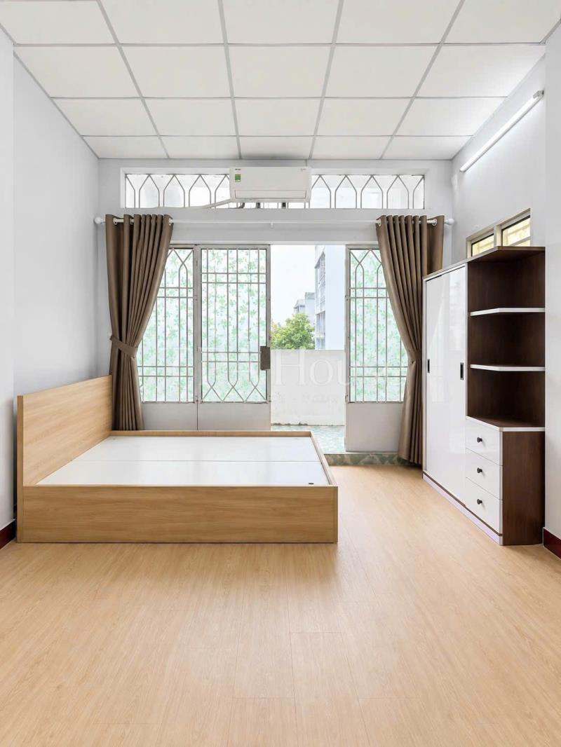 Cho thuê phòng 30m2 có ban công rộng, full nội thất – xô viết nghệ tĩnh gần ngã tư hàng xanh, bình thạnh