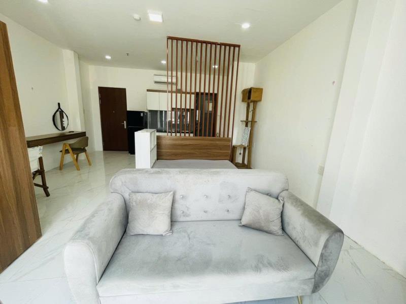 Penhouse quận 1 + bancol siêu to 