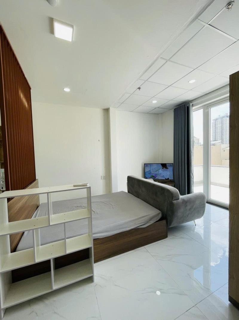 Penhouse quận 1 + bancol siêu to  - Ảnh 3