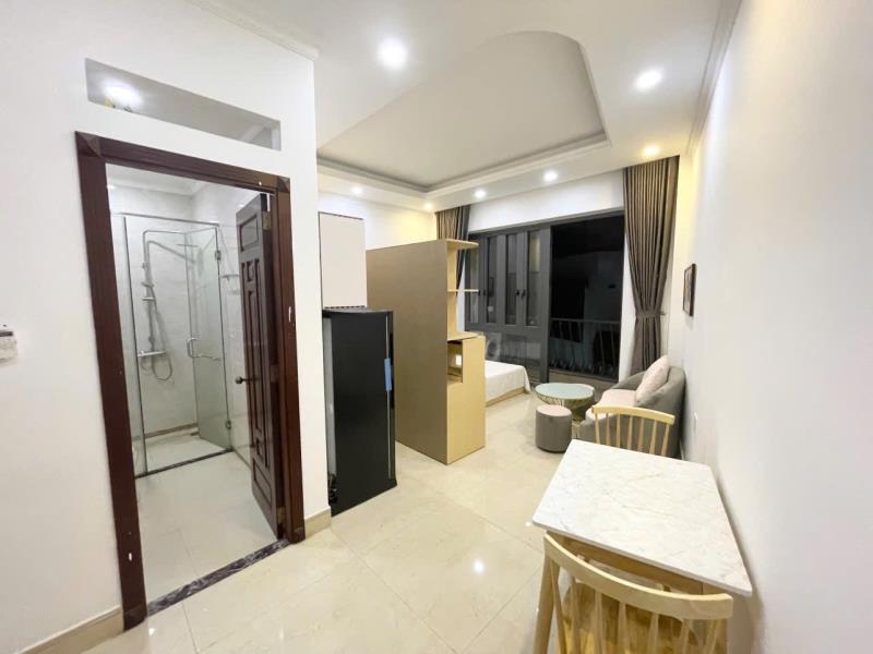 Cho thuê căn hộ gần ngã tư phú nhuận thang máy , tiện di chuyển đến sân bay, đh văn hiến, ufm, đh gia định
