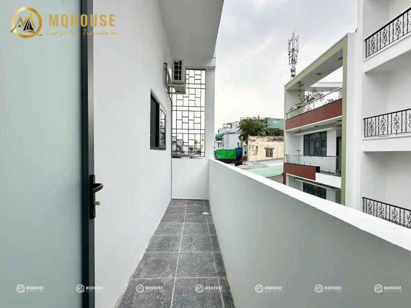 Cho thuê căn hộ 2pn bancol cực thoáng - đường lạc long quân - ngay ngã tư 7 hiền và bv thống nhất - Ảnh 2