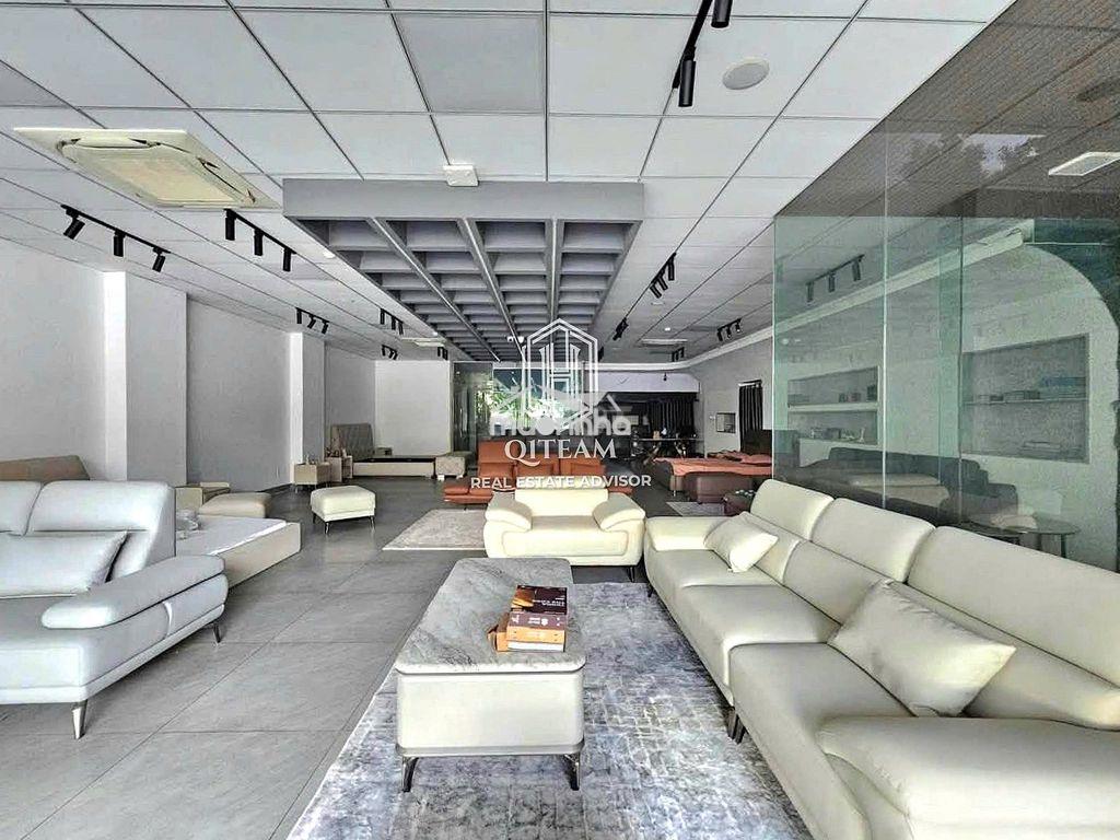 Cho thuê tòa nhà đẹp sàn trống suốt – quận 2 | 10x20m | có hầm - Ảnh 2