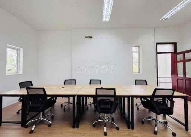 Cần cho thuê văn phòng giá rẻ 5tr/tháng 80mtại mặt tiền pham vân đồng - Ảnh 4
