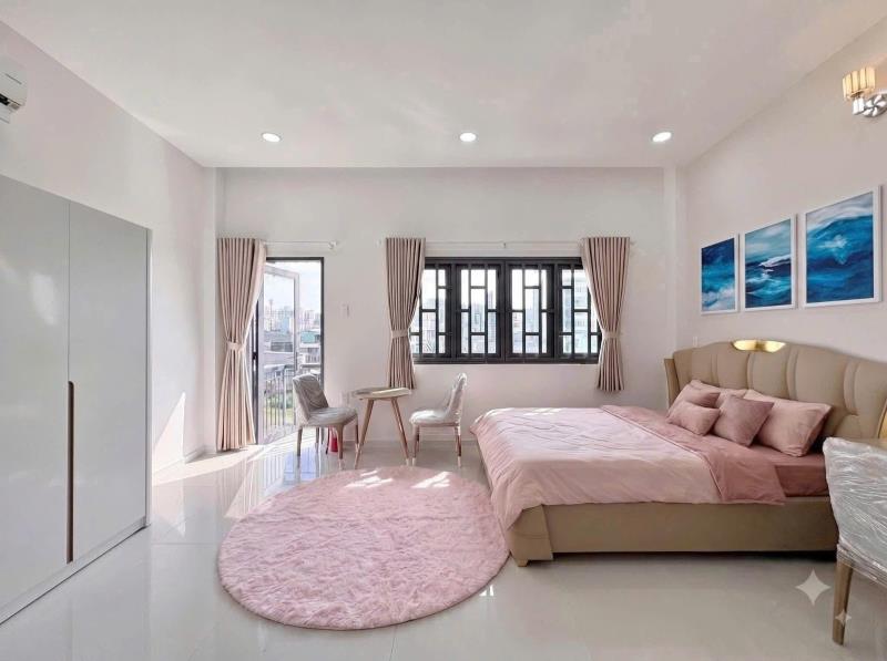 Studio ban công cửa sổ lớn máy giặt riêng full nội thất lâm văn bền quận 7