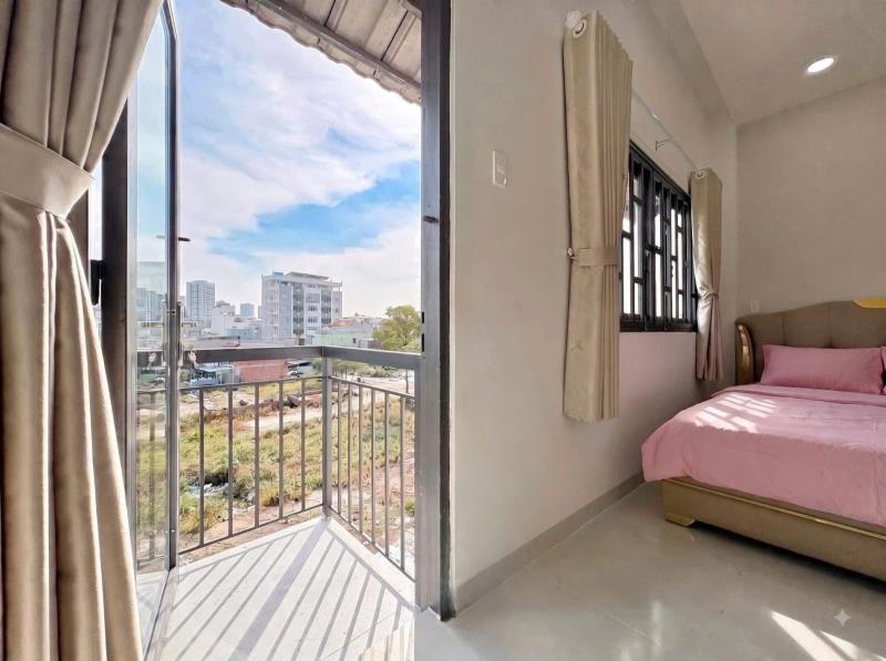 Studio ban công cửa sổ lớn máy giặt riêng full nội thất lâm văn bền quận 7 - Ảnh 2
