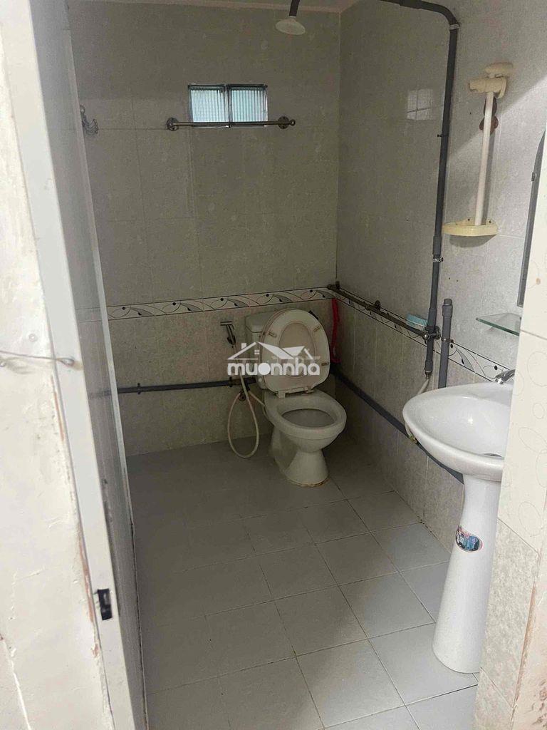 Cho thuê nhà nguyên căn – hẻm 17 đường bình lợi, 6pn 6wc - 13tr/thag - Ảnh 4