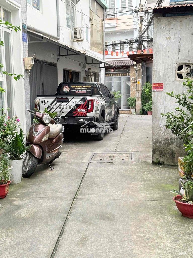 Quý khách nào cần thuê nhà giá 12tr / tháng hãy liên hệ em nhé