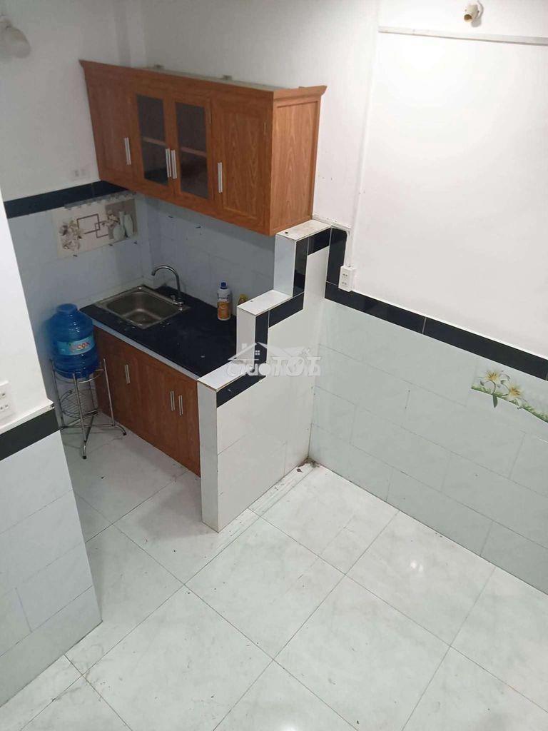 Hàng hiếm có khó tìm, nhà 1 trệt 1 lầu đúc, dtsd 50m kế bên trạm y tế - Ảnh 4
