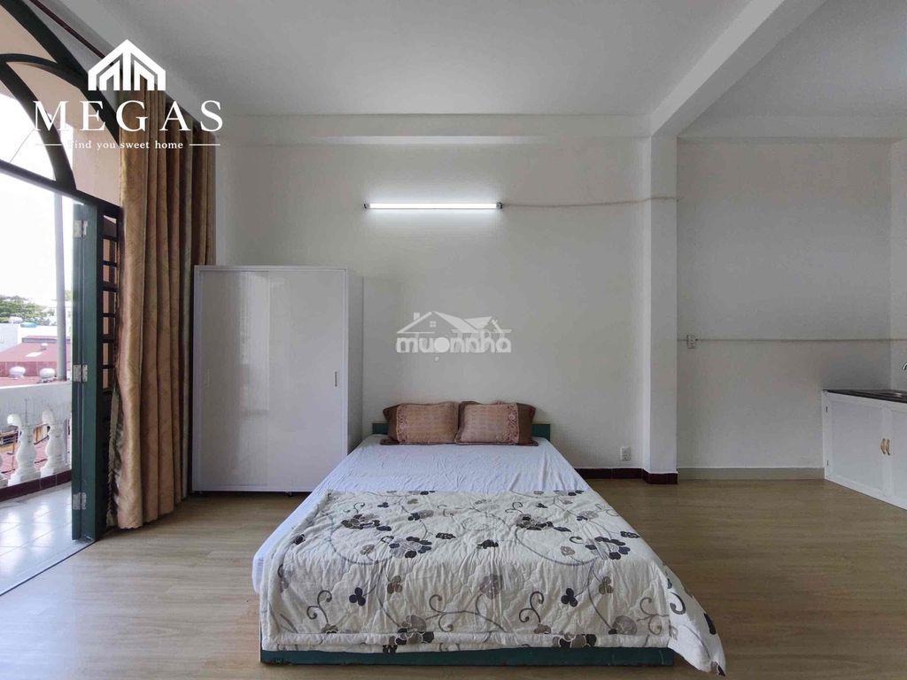 Phòng ban công rộng 35m2 ngay công viên gia định - Ảnh 4