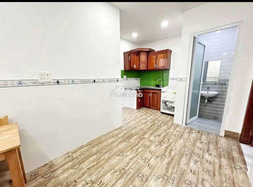 Căn hộ 2pn có thang máy, full nội thất, giá rẻ - Ảnh 2
