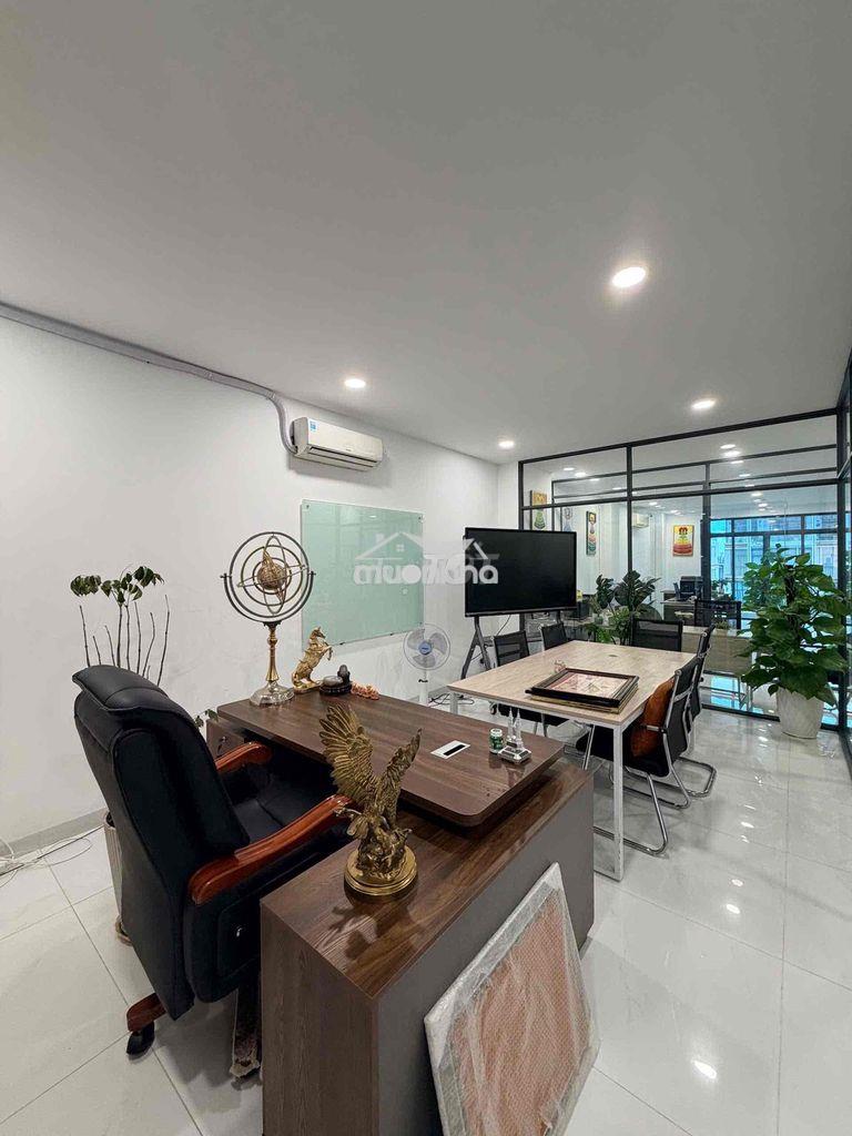 Văn phòng 7x20m full nội thất ngăn kính sẵn tại vạn phúc city - Ảnh 3