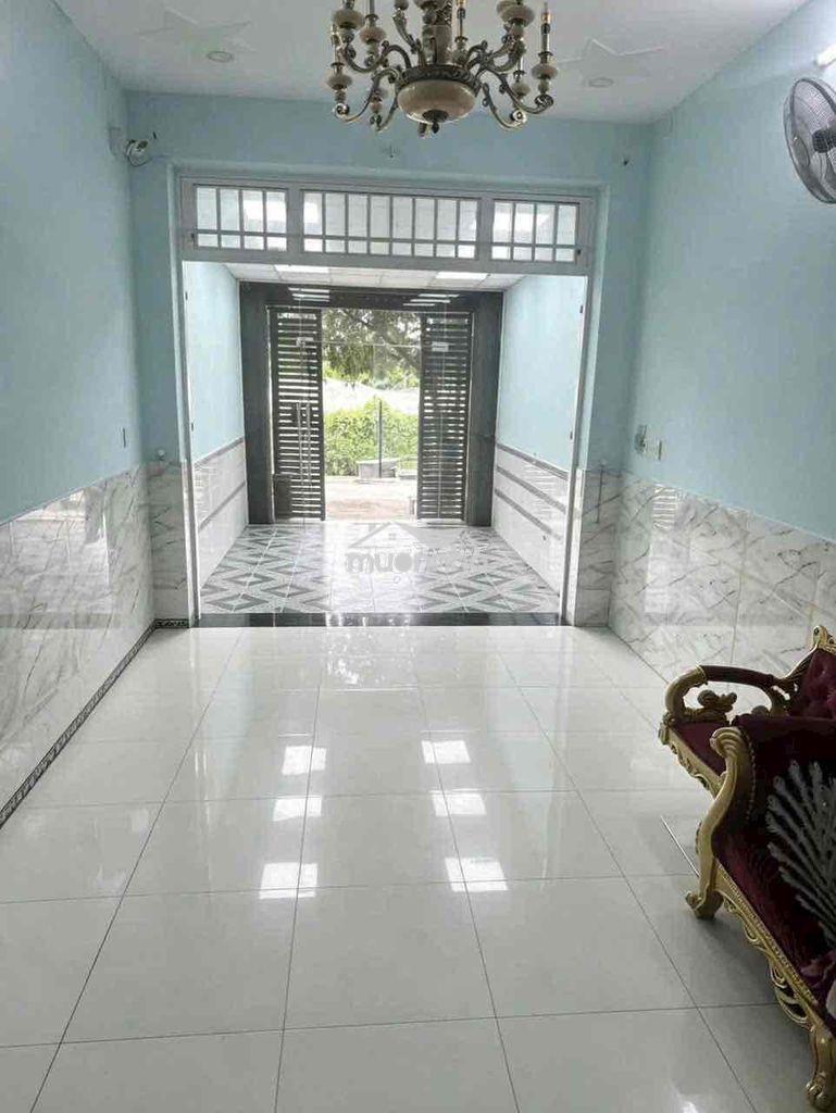 Cho thuê nhà giá rẻ ht q12 3lầu 5pn 4wc hẻm 7m 9tr mới keng owr kd onl - Ảnh 3