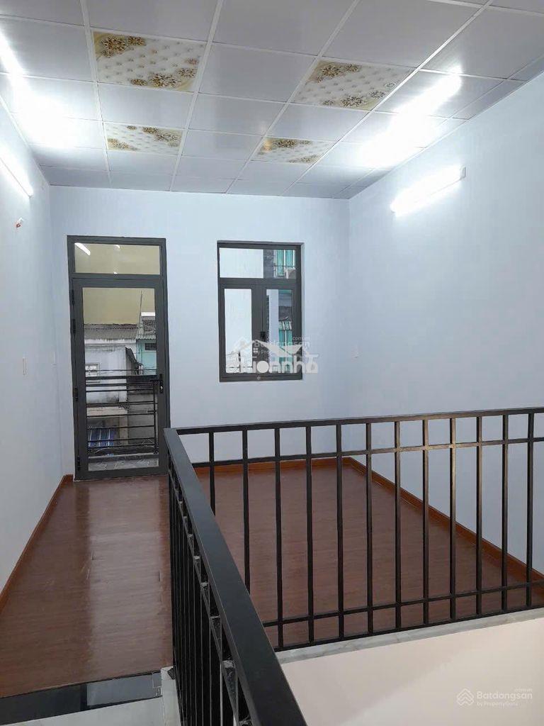 Bán nhà 1 trệt 1 lầu full tiện ích oto đỗ cửa tại p11- quận 6 - Ảnh 3