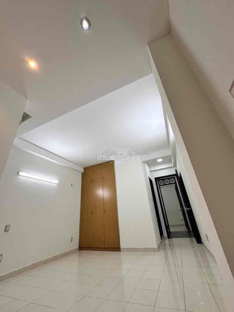 Hẻm 4m5 - điện biên phủ quận 3 40 m² 3 tầng 4 pn - 16 triệu