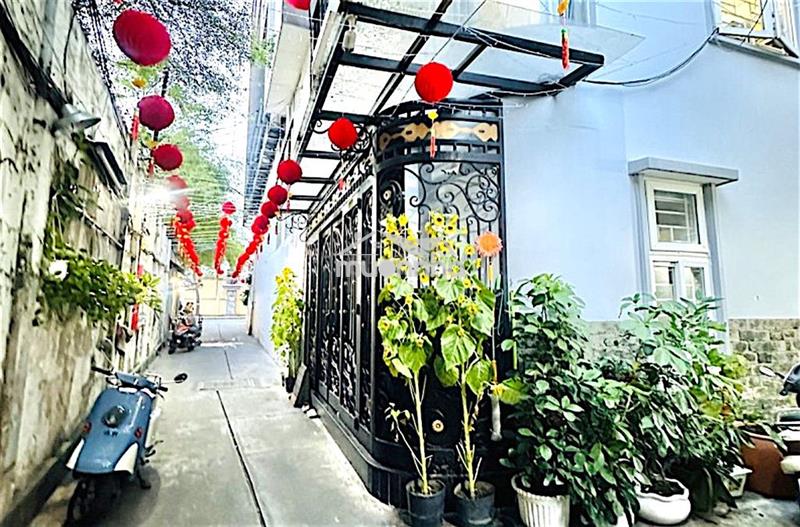 Nguyễn trãi q1–kề cục xuất nhập cảnh–3tầng–42m²–5pn–1 căn ra mặt tiền