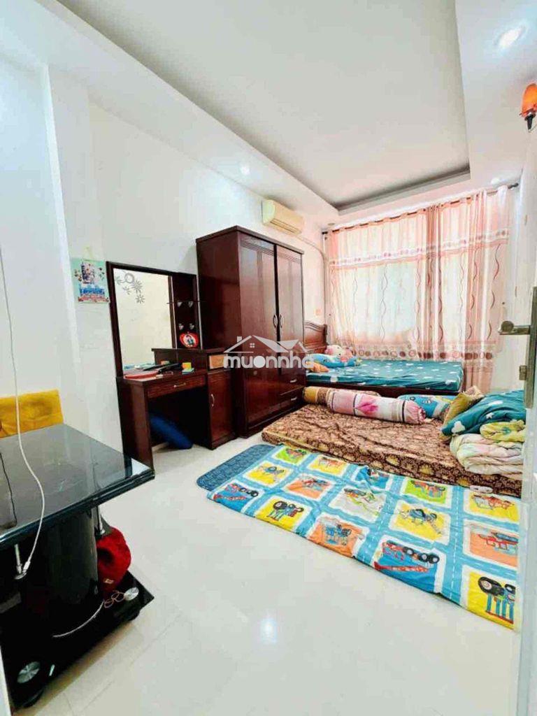 Nhà 4 tầng 40m2 mặt tiền hẻm  đường  bùi minh trực p5 q8 - Ảnh 3