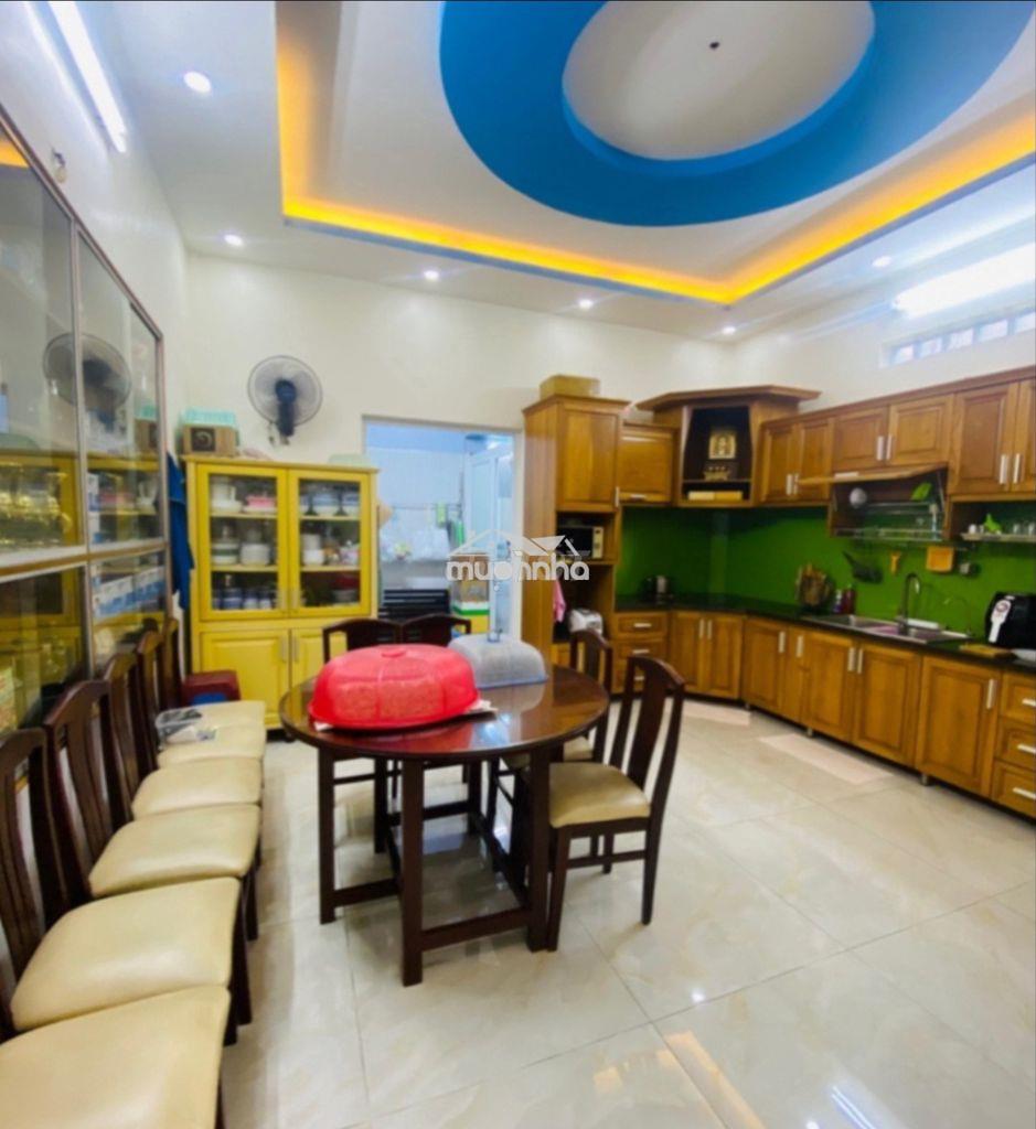 Nhà 4 tầng giá rẻ 4 phòng ngủ hẻm xe hơi 7 chỗ linh xuân thủ đức - Ảnh 3