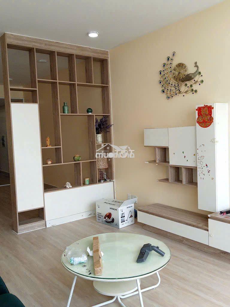 Cần cho thuê căn hộ chung cư ngọc phương nam, 3pn, có nội thất, ở ngay
