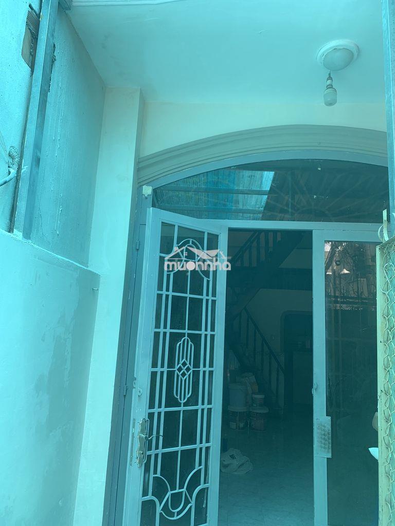 Cho thuê nhà nguyên căn q4, 1 lầu, 2pn, 2wc
