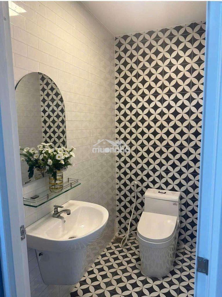Nhà đẹp nhắm cho thuê. dt 3,5 x 15. giá 14trieu. bùi minh trực p5 - Ảnh 4