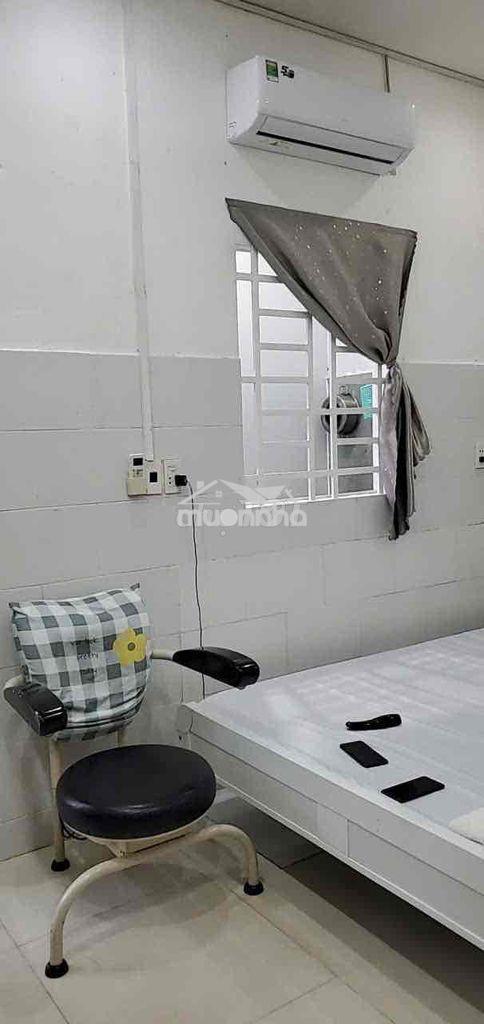 Phòng trọ có ban công, đầy đủ nội thất - bình quới p28 bt - Ảnh 2