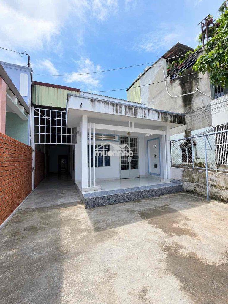 Bất nhà c4 150m2 xây biệt thự vườn trung tâm q7