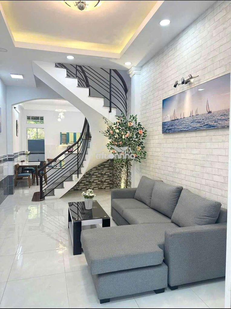 Nhà đẹp nhắm cho thuê. dt 3,5 x 15. giá 14trieu. bùi minh trực p5 - Ảnh 2