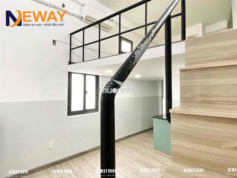 Duplex cửa sổ trời full nội thất ngay gần cầu ông lãnh