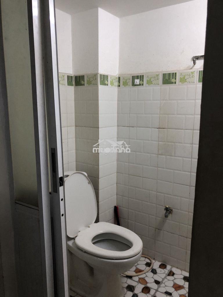 Cho thuê nhà hẻm 3m hậu giang, 4mx6m, 1 lầu giá 6.5tr! - Ảnh 3