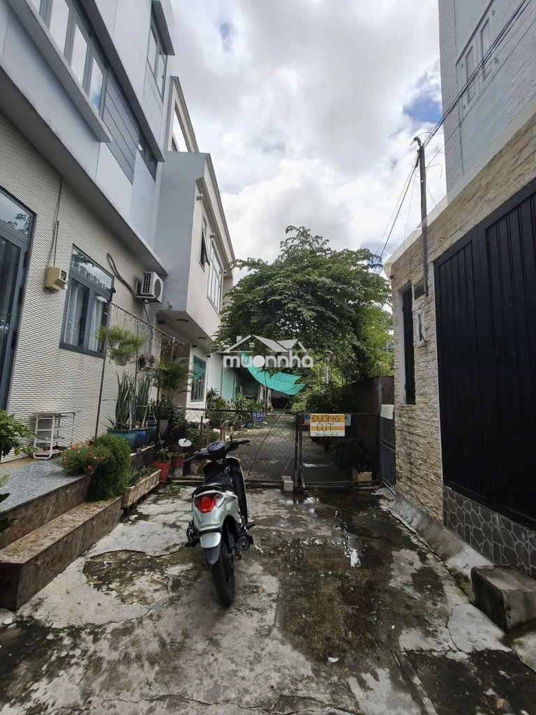 Nhà trệt 2 lầu kế bên vạn phúc city - Ảnh 2