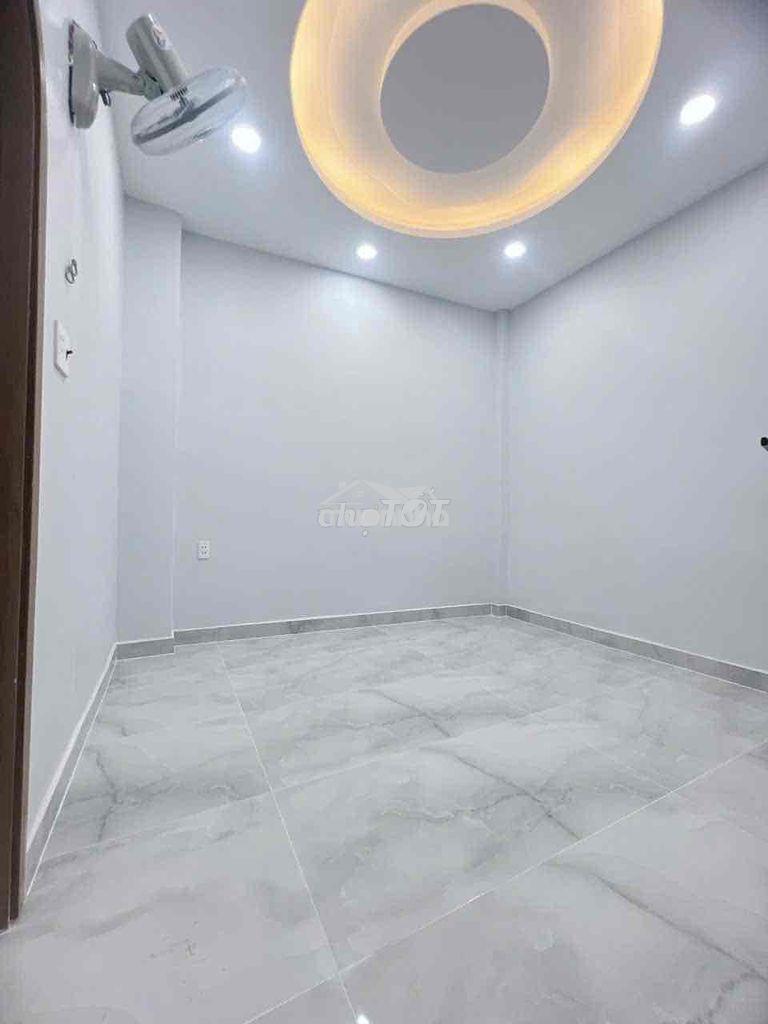 Nhà mới quận 4 - 3 pn - đoàn văn bơ - Ảnh 4