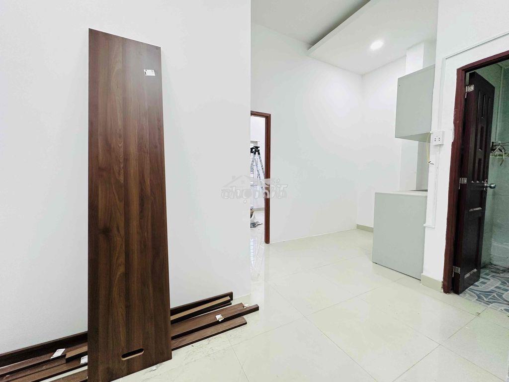 Cho thuê căn 2 phòng ngủ - 1 phòng bếp - đầy đủ nội thất - thang máy - Ảnh 3