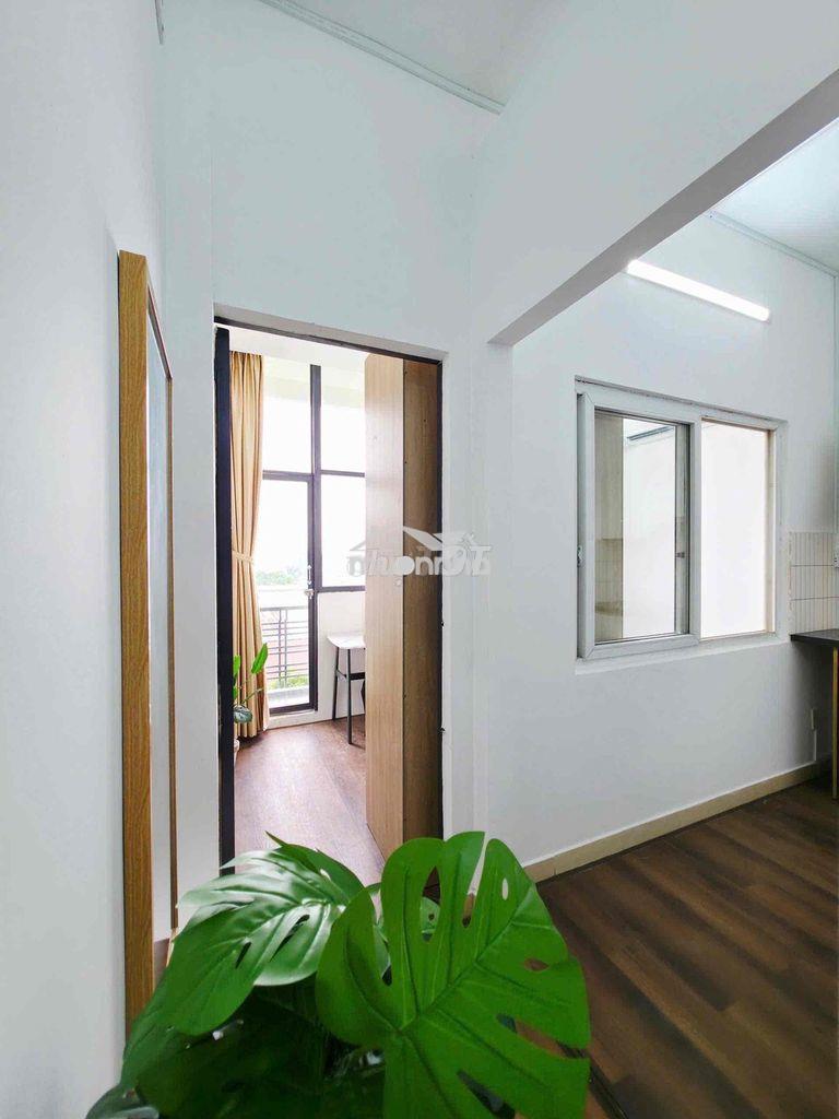 Studio dạng 1pn bancol ngay sát sân bay - Ảnh 4