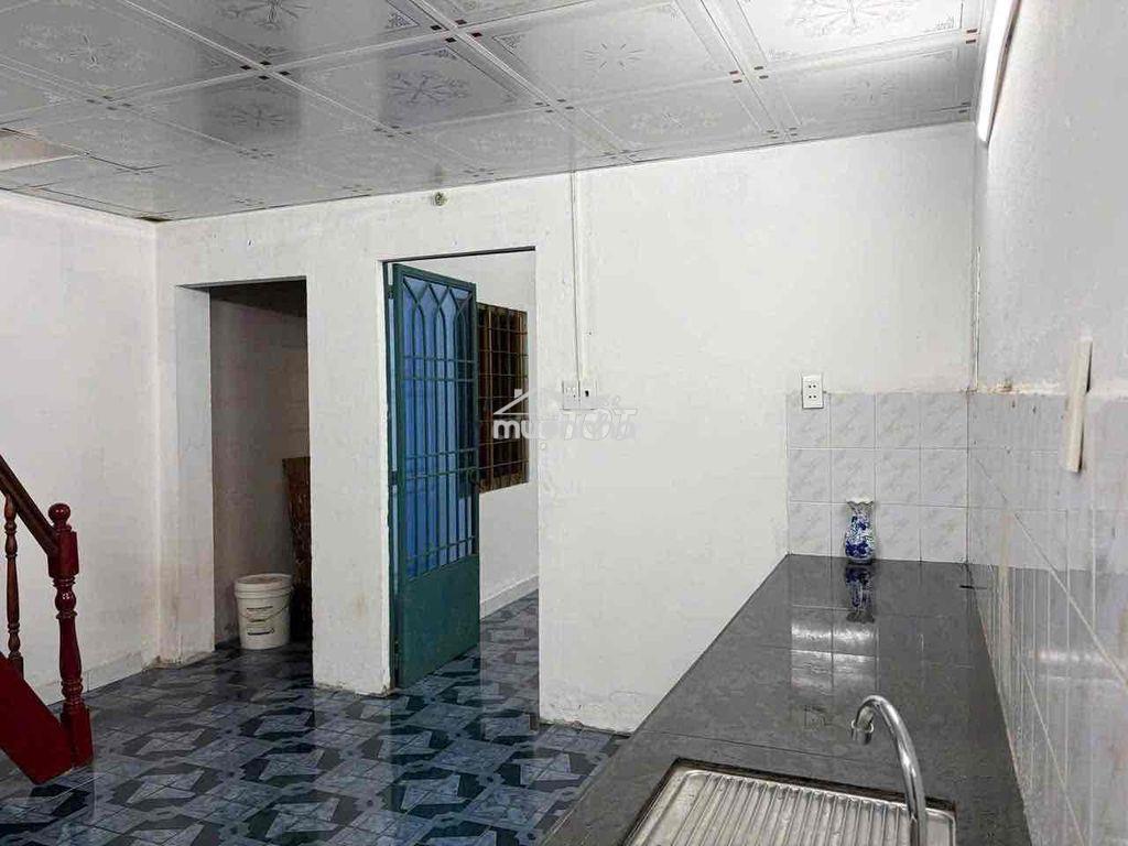 Ngã tư thủ đức - khu vip thống nhất bình thọ nhà cấp 4 có gác lửng - Ảnh 3