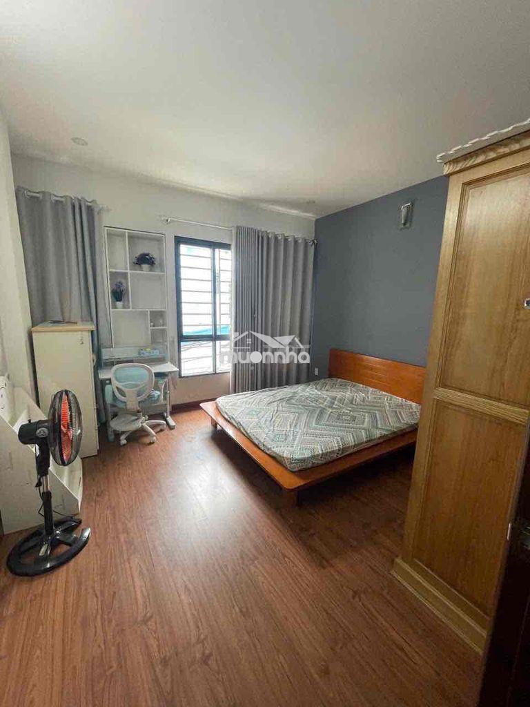Nhà đẹp sẵn nội thất 2lầu 3pn - đường 102 lã xuân oai - hẻm oto - Ảnh 3