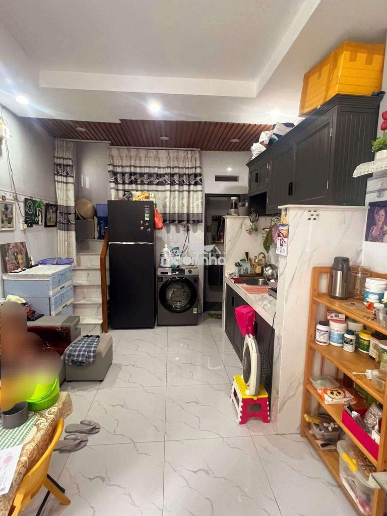 Bán nhag hẻm nhựa rộng 8m, đường lạc long quân, tiện ở, kinh doanh - Ảnh 3