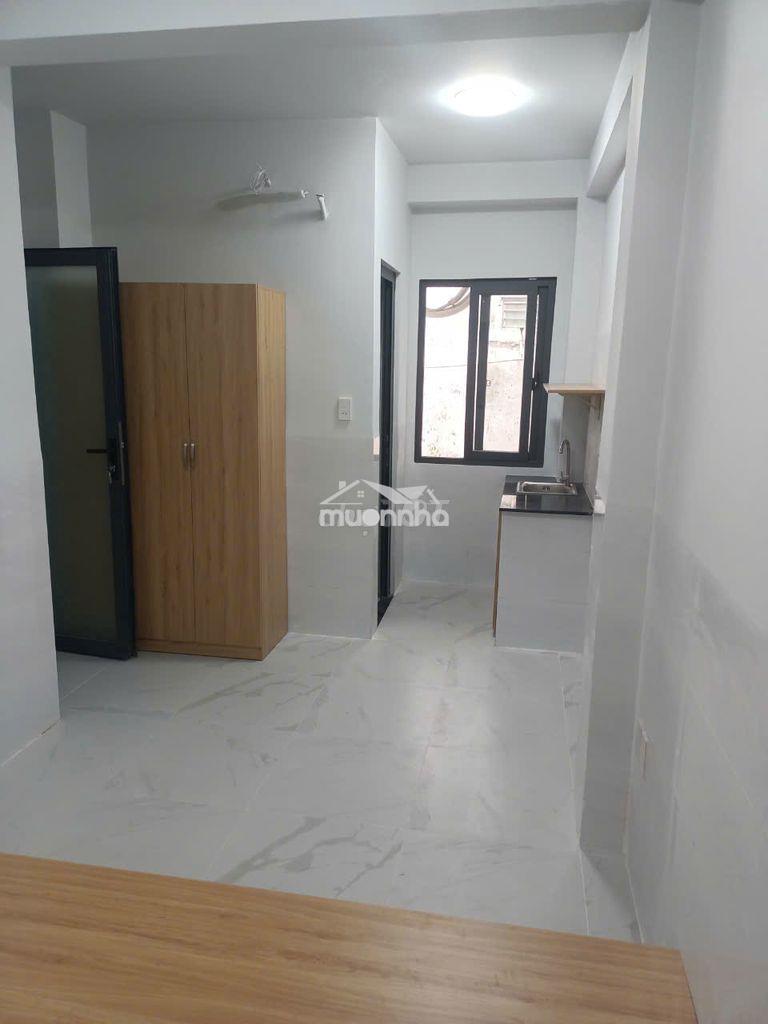 Chdv mới xây ngay tại cầu bông - Ảnh 2