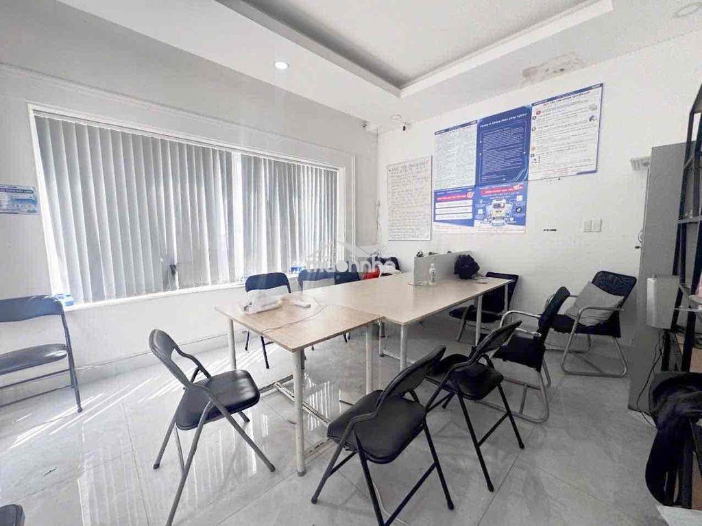 Cho thuê văn phòng tại cityland center hill - Ảnh 2