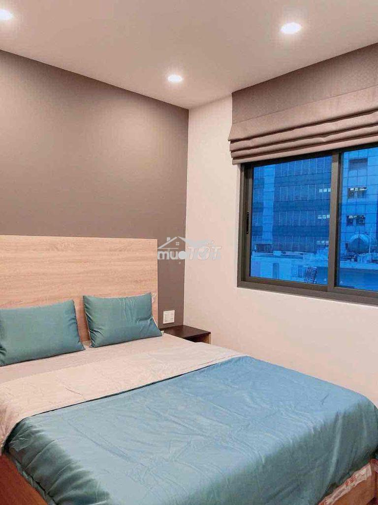 Căn hộ 1 phòng ngủ ban công ngay trung tâm quận 3 gầnvòng xoay dân chủ