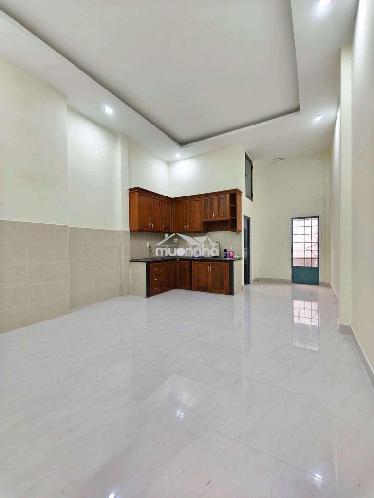 Cho thuê nhà mới cấp 4 120m2 đường ụ ghe tam bình xe tải tận cửa - Ảnh 4