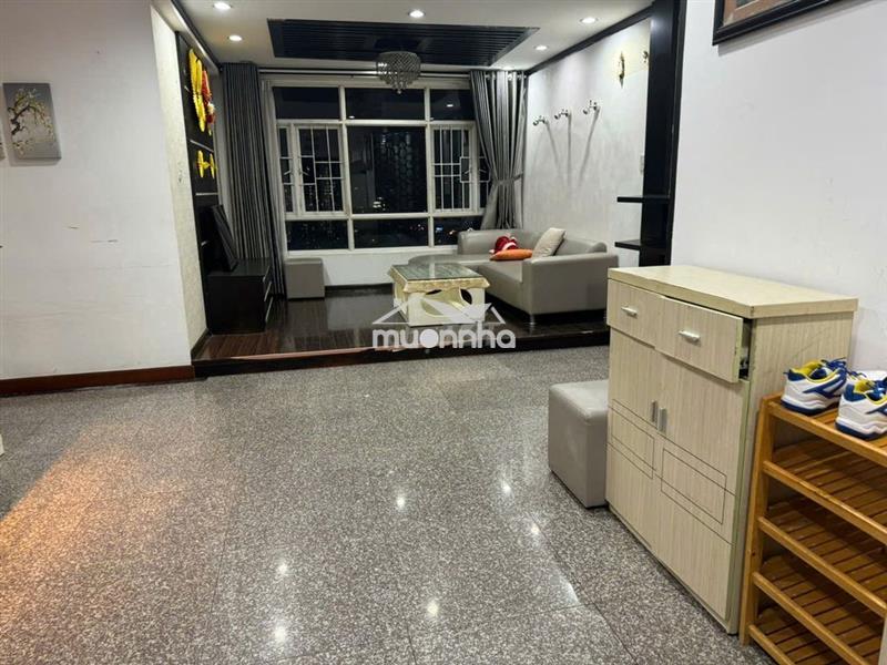 Cho thuê căn hộ 2 phòng ngủ 121m2 chỉ 9 triệu full nội thất