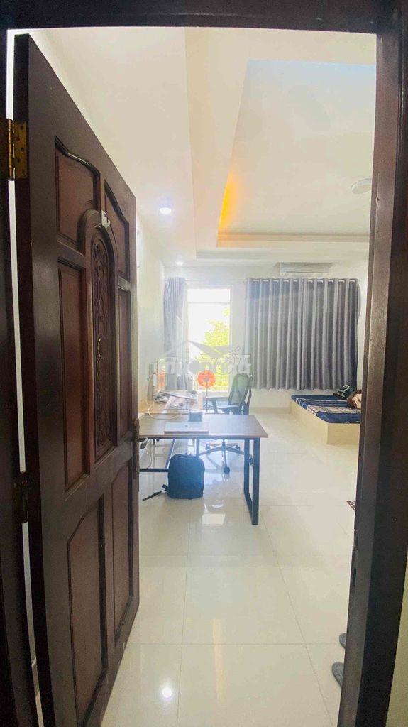 Studio full nội thất ban công rộng 30m2 ngay khu sadeco gần rmit - Ảnh 3