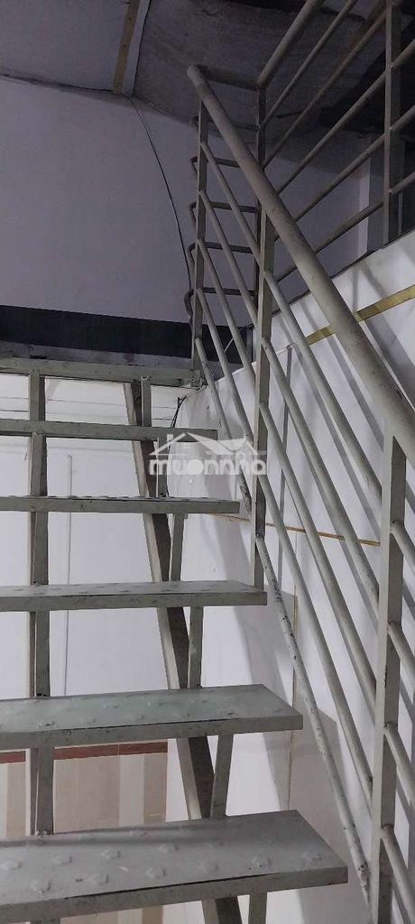 Nhà cho thuê nguyên căn 4x12 - Ảnh 2